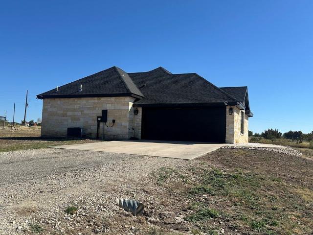 House for sale in Knickerbocker, Texas
