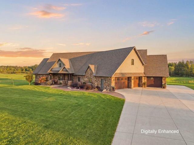 House for sale in Marshfield, Wood County