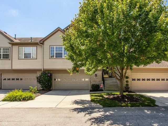 Condo for sale in Muir Woods, Fishers