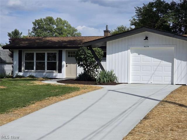House for sale in Summit, Ohio