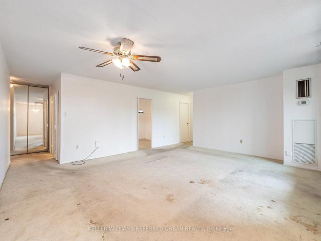 Condo for sale in Mississauga, Ontario