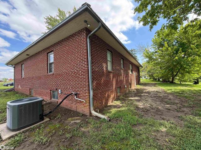 Commercial for sale in Riverton, Iowa
