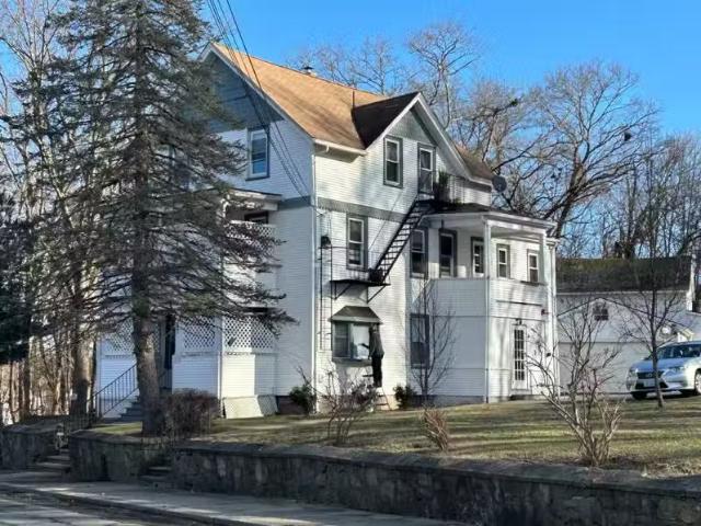 Apartment for rent in Woonsocket