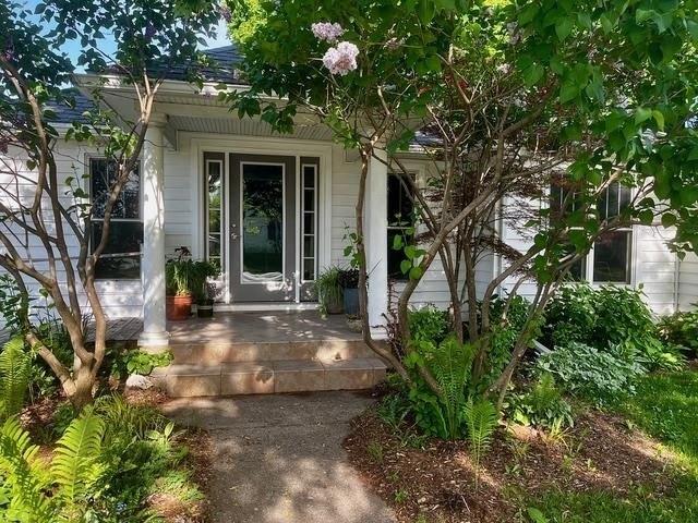 House for sale in Charlevoix, Michigan