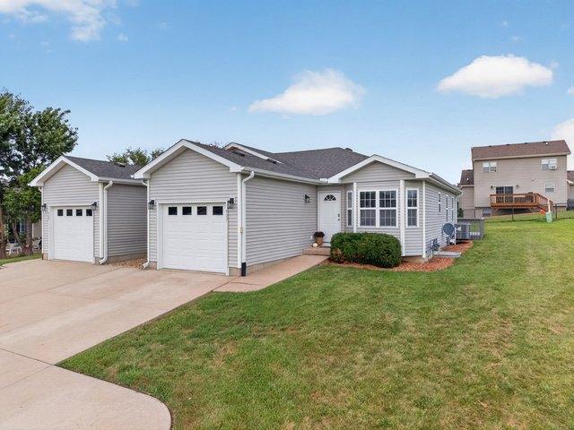Townhouse for sale in Marseilles, Illinois
