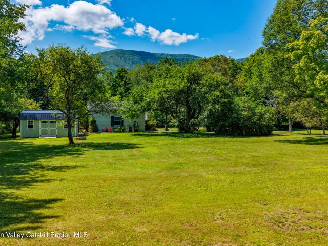 House for sale in Acra, New York