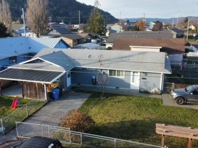 House for sale in Oregonia