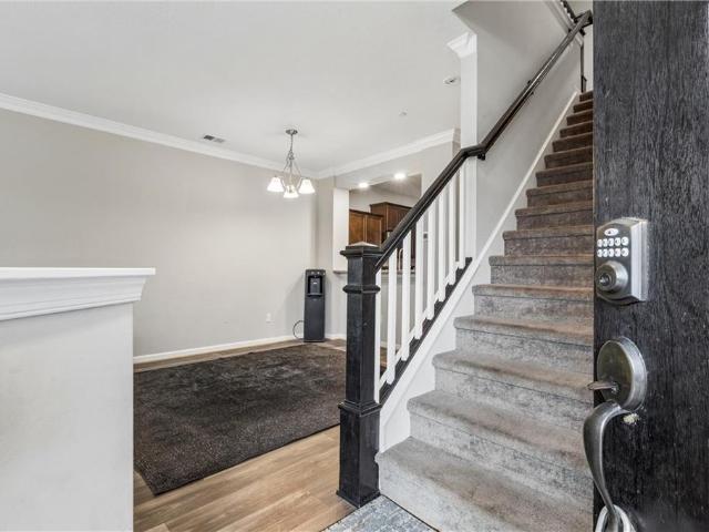Condo for sale in Virginia