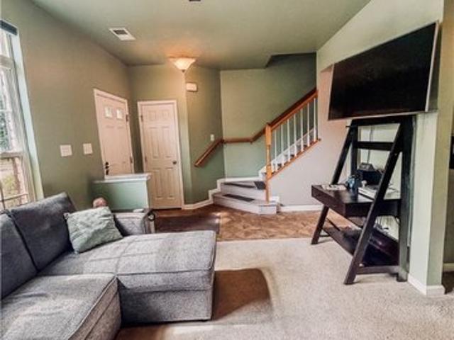 Townhouse for sale in Virginia