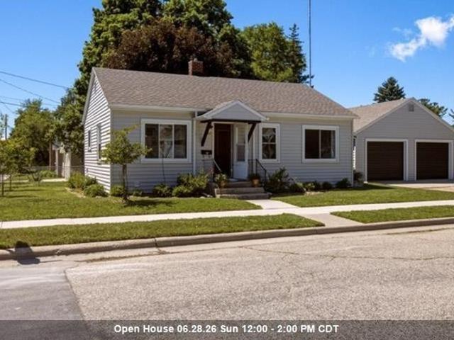 House for sale in Sturgeon Bay, Wisconsin