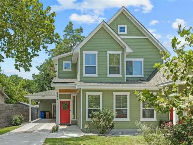 Condo for sale in Austin