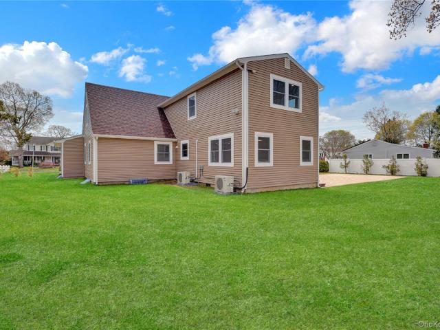 House for sale in Bohemia, New York