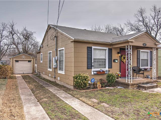 House for sale in Temple Bar Marina, Texas