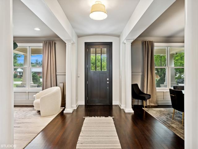 House for sale in Arlington Heights
