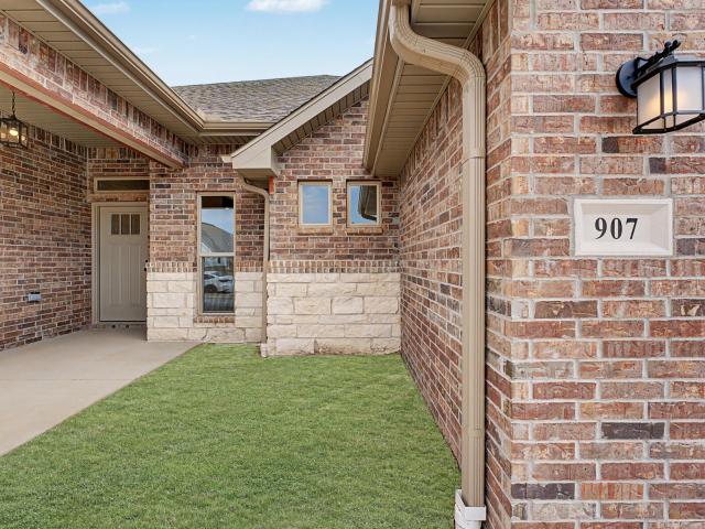 House for sale in Carl Junction, Missouri