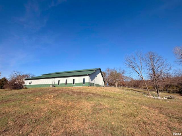 Commercial for sale in Carmi, Illinois