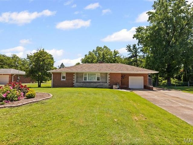 House for sale in Godfrey, Illinois