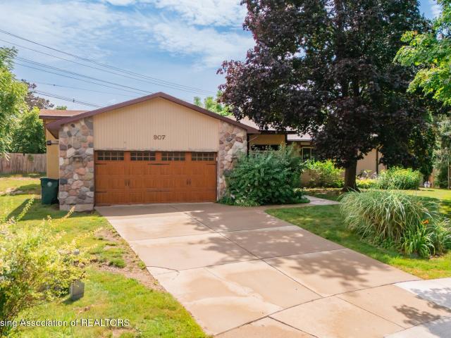 House for sale in Bailey, Michigan