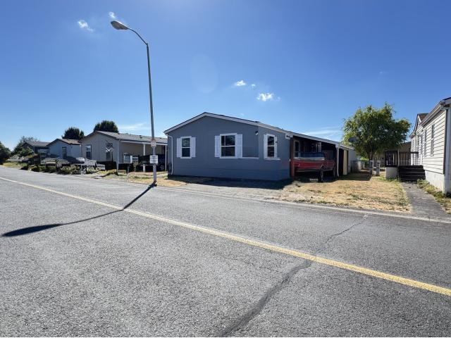 House for sale in Oregonia