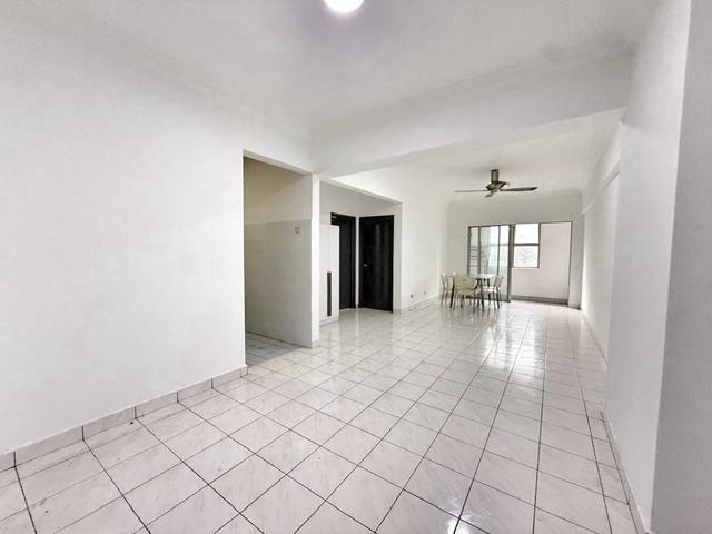 Serviced Residence for sale in Petaling, Alam Impian