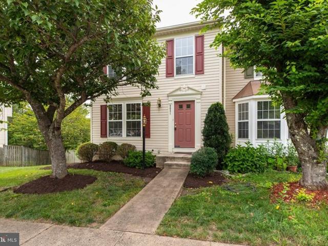 Townhouse for sale in Virginia