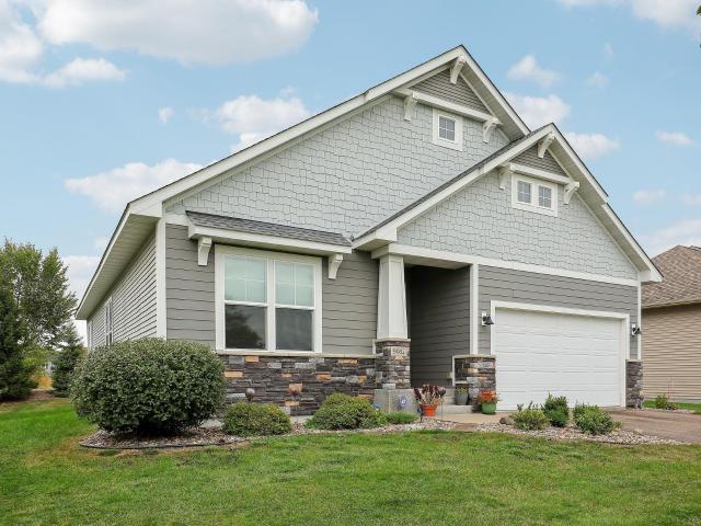 Townhouse for sale in Lake Elmo, Minnesota
