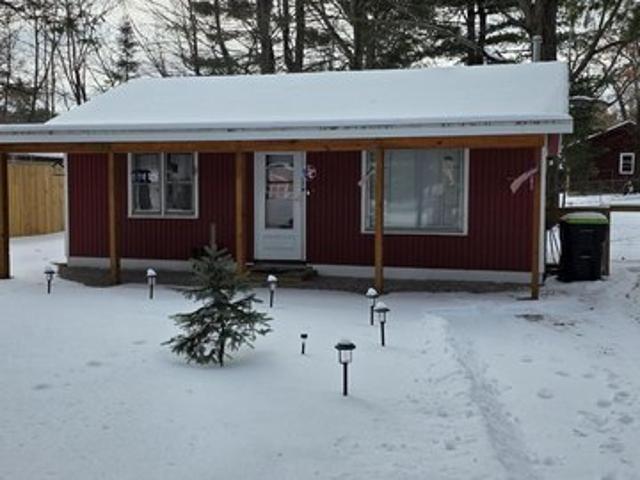 House for sale in Saint Helen, Michigan