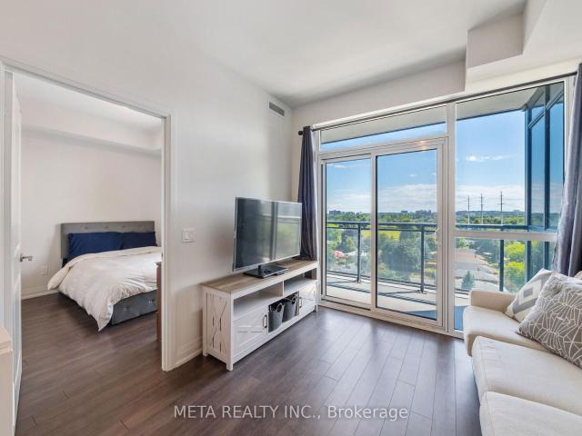 Condo for sale in Toronto, Golden Horseshoe