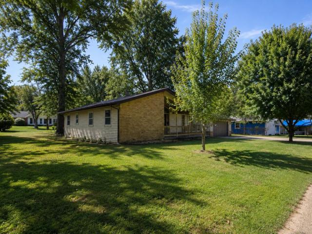 House for sale in Mountain Grove, Missouri