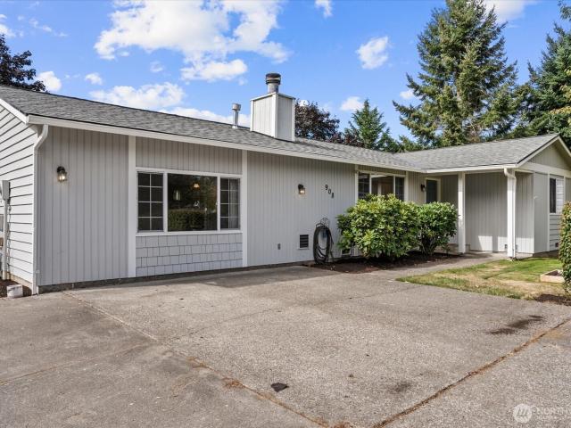 House for sale in Everett, Washington