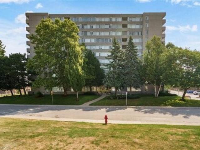 Property for sale in Ancaster, Ontario