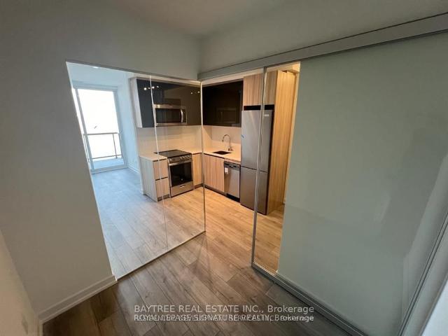 Condo for rent in York Centre, Toronto