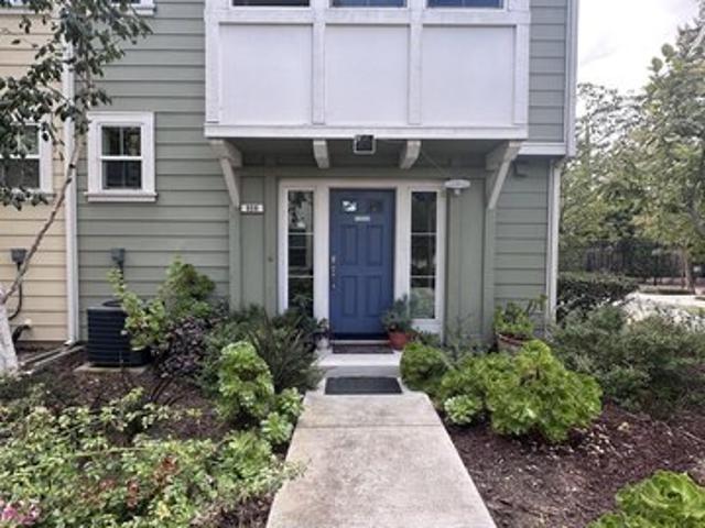 Townhouse for sale in Mountain View, Santa Clara County