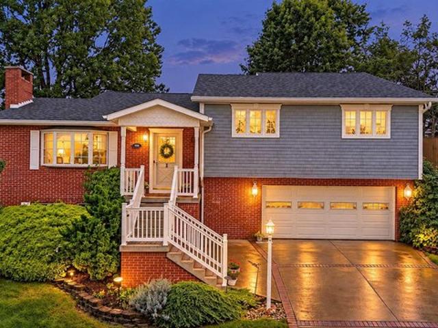 House for sale in Morgantown, Monongalia County