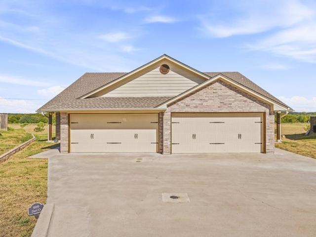 House for sale in Granbury, Hood County