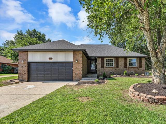 House for sale in Nixa, Missouri