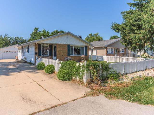 House for sale in Pontiac, Illinois