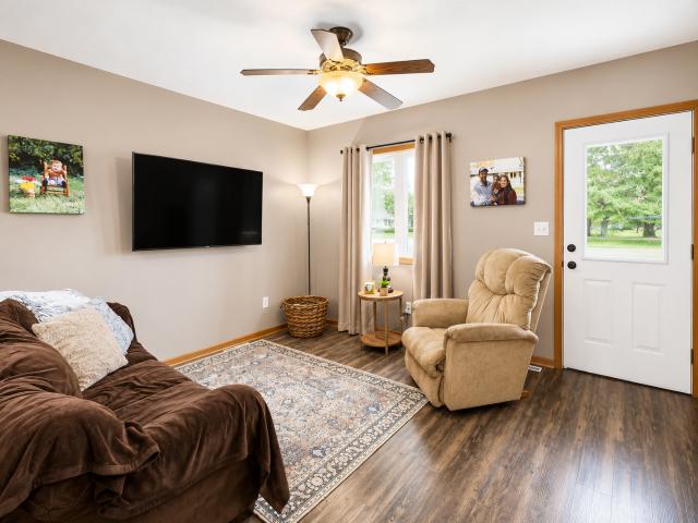 House for sale in Dodge Center, Minnesota