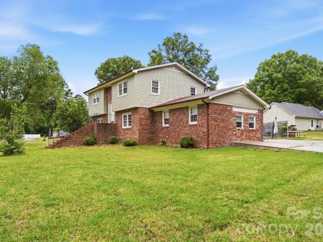 House for sale in Marshville, North Carolina