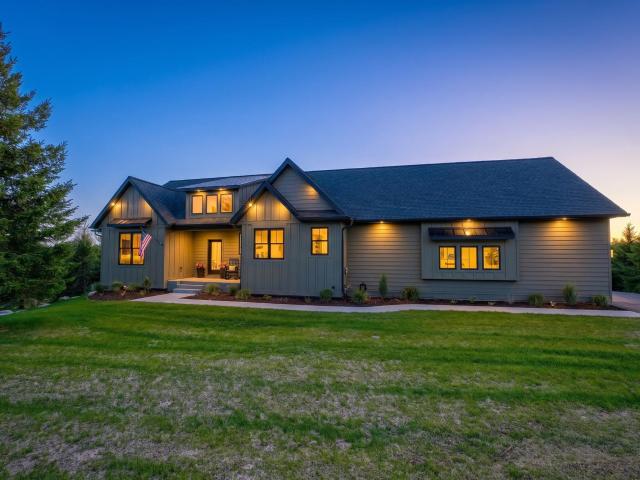 House for sale in Saint Croix, Wisconsin