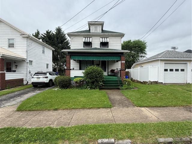 House for sale in New Castle, Pennsylvania