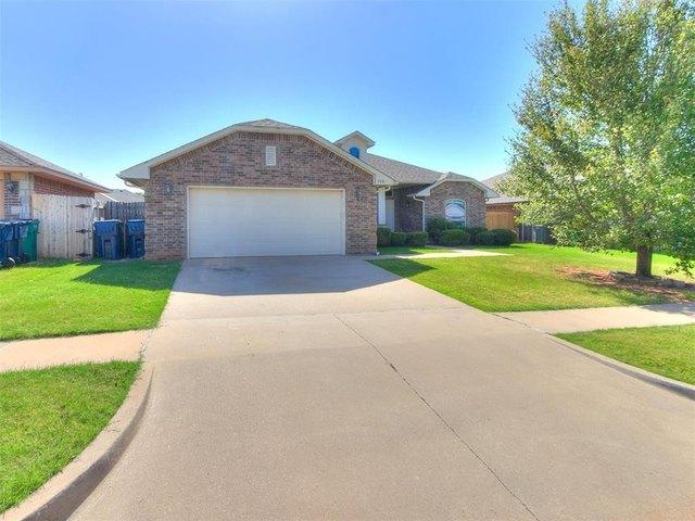 House for sale in Yukon, Oklahoma