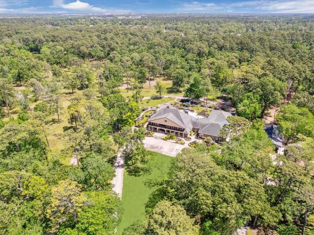 House for sale in Friendswood