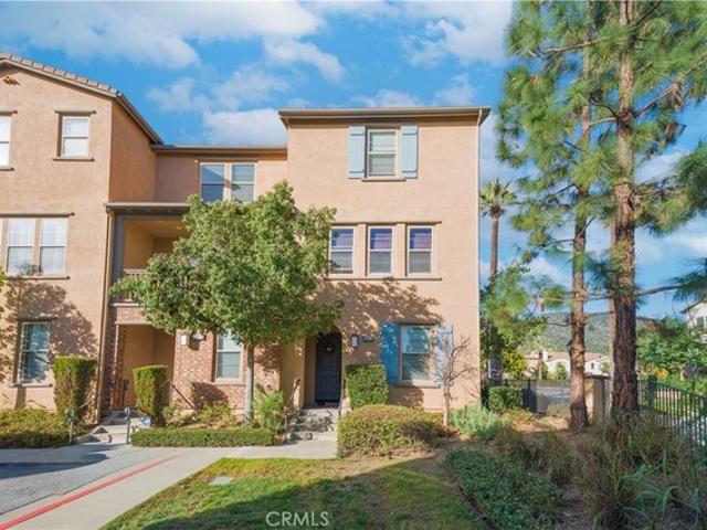 Condo for sale in Azusa, California