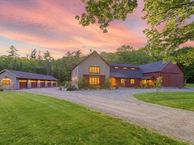 House for sale in New Hampshire