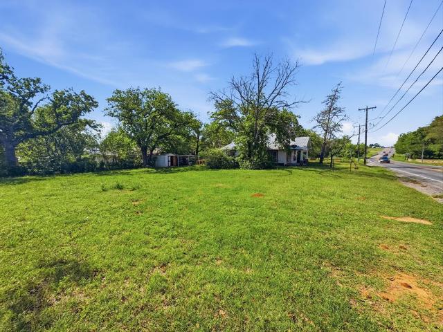 House for sale in Hamilton, Texas
