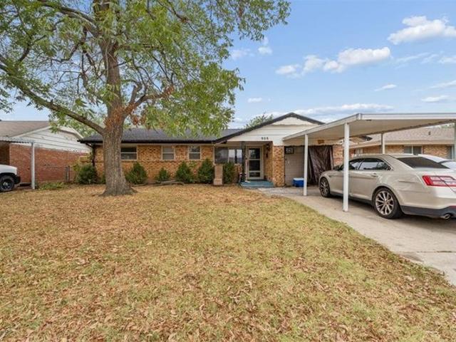 House for sale in Moore, Cleveland County