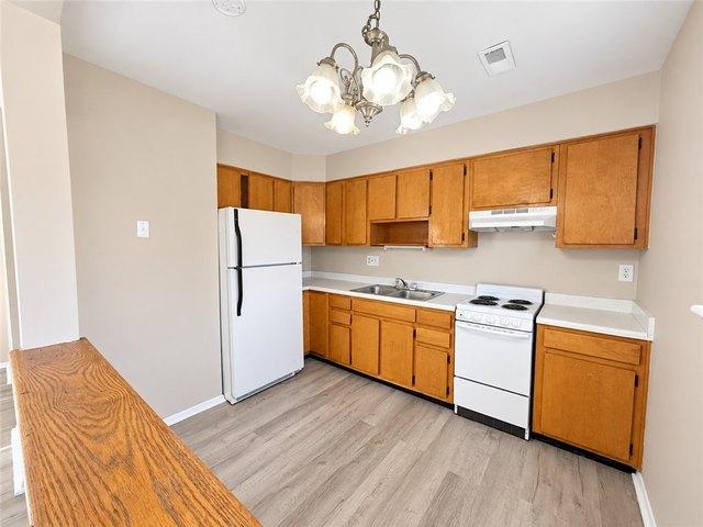 House for sale in Willowick, New Carlisle