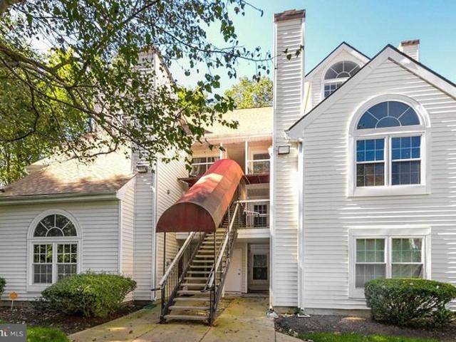 Condo for sale in Bowie, Maryland