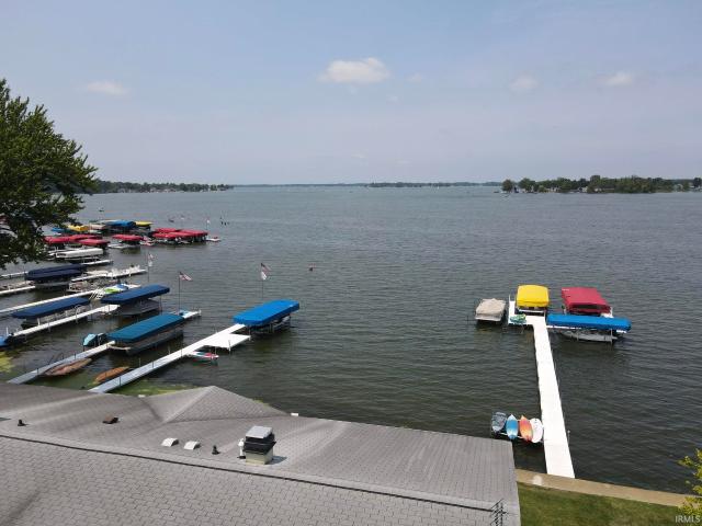 Condo for sale in Syracuse, Indiana